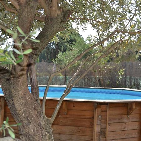 Juste Derriere Chez Nous Villa Boulbon Buitenkant foto